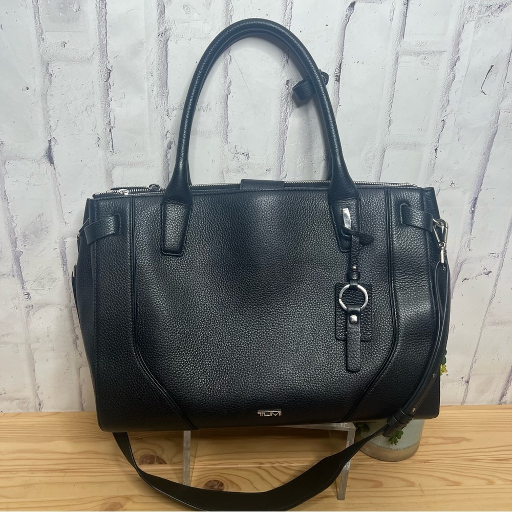 Business womens TUMI computer travel purse